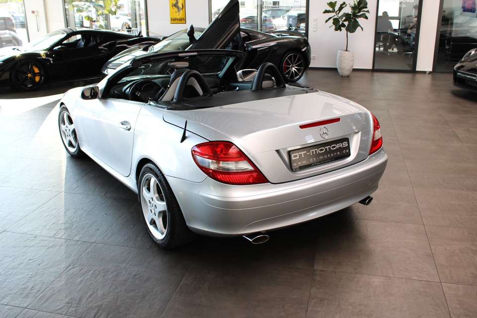 Mercedes-Benz SLK 280 - Imagem 8