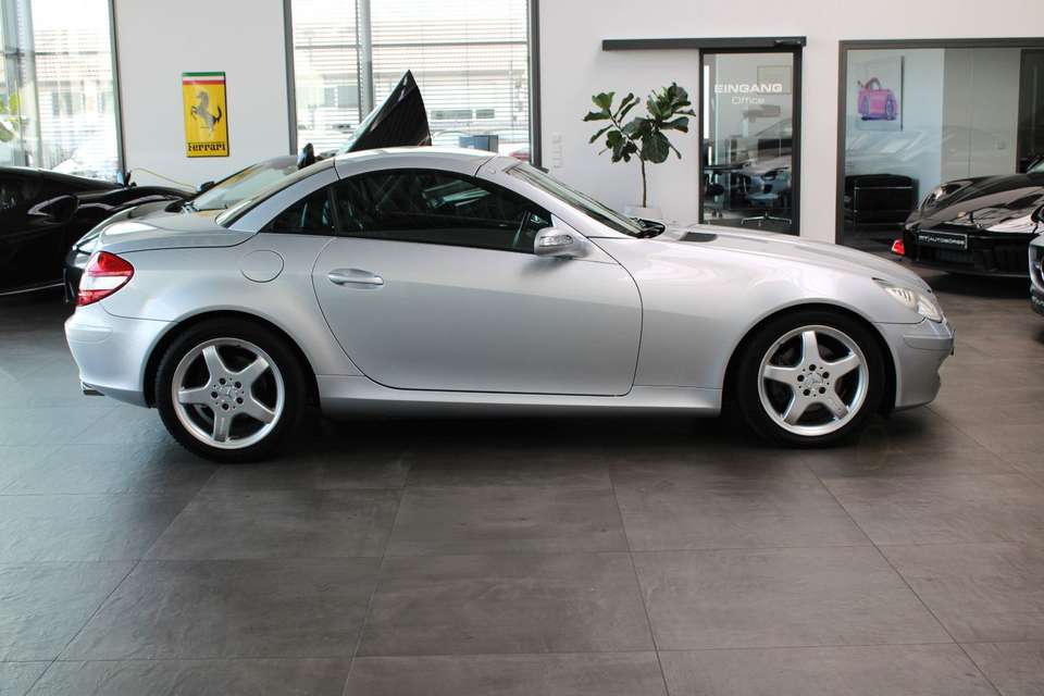 Mercedes-Benz SLK 280 - Imagem 13