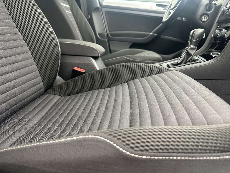 Volkswagen Golf - Imagem 9