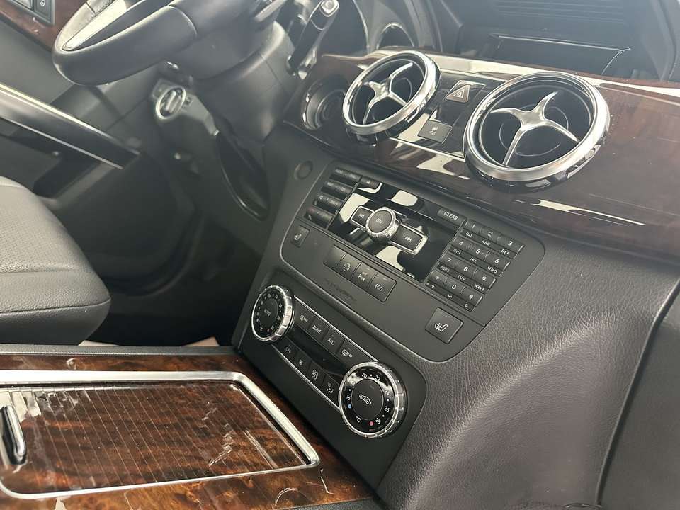 Mercedes-Benz GLK 200 - Imagem 10