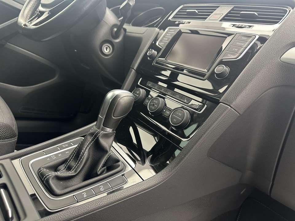 Volkswagen Golf - Imagem 10