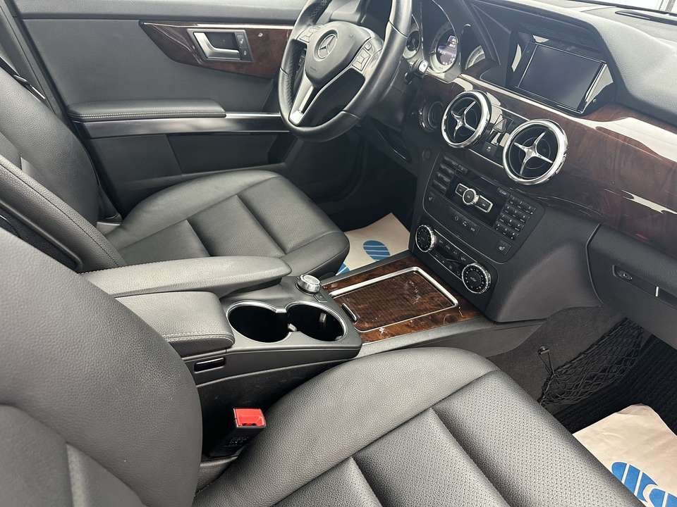 Mercedes-Benz GLK 200 - Imagem 11