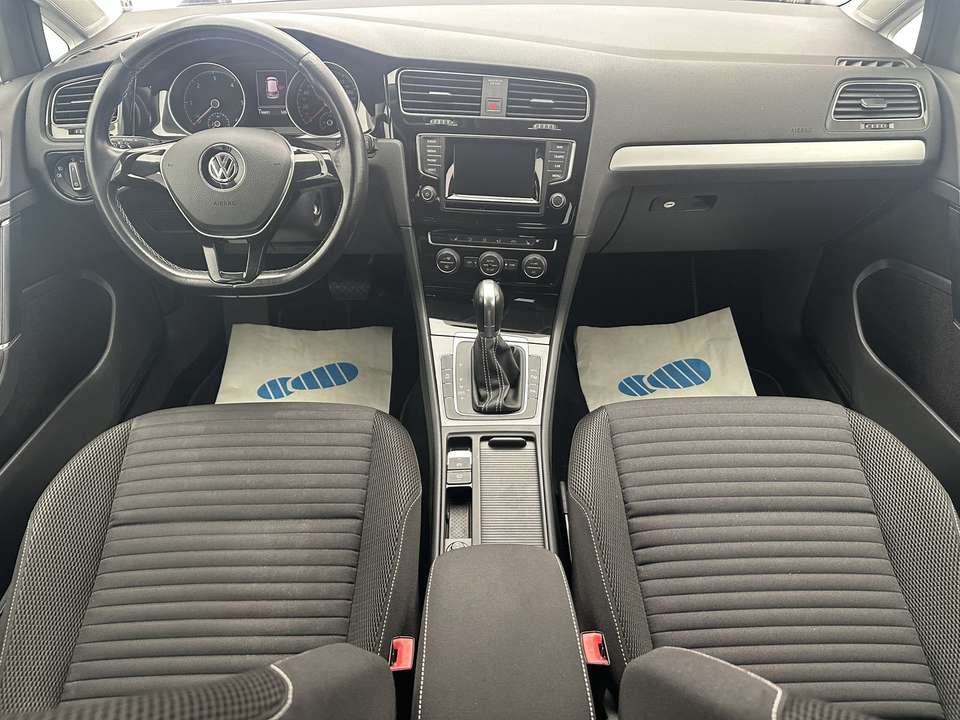 Volkswagen Golf - Imagem 12