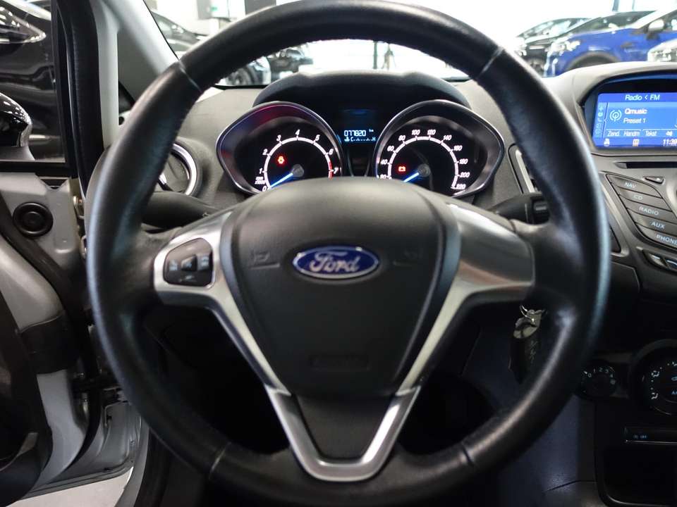 Ford Fiesta - Imagem 7