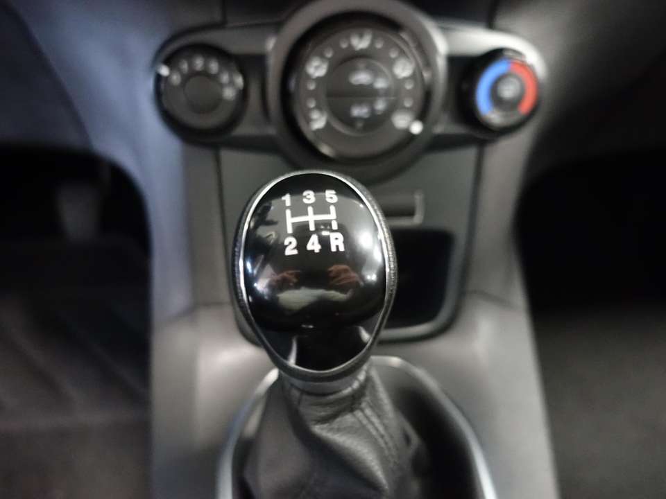 Ford Fiesta - Imagem 10