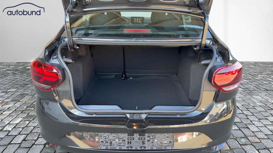 Dacia Logan - Imagem 9