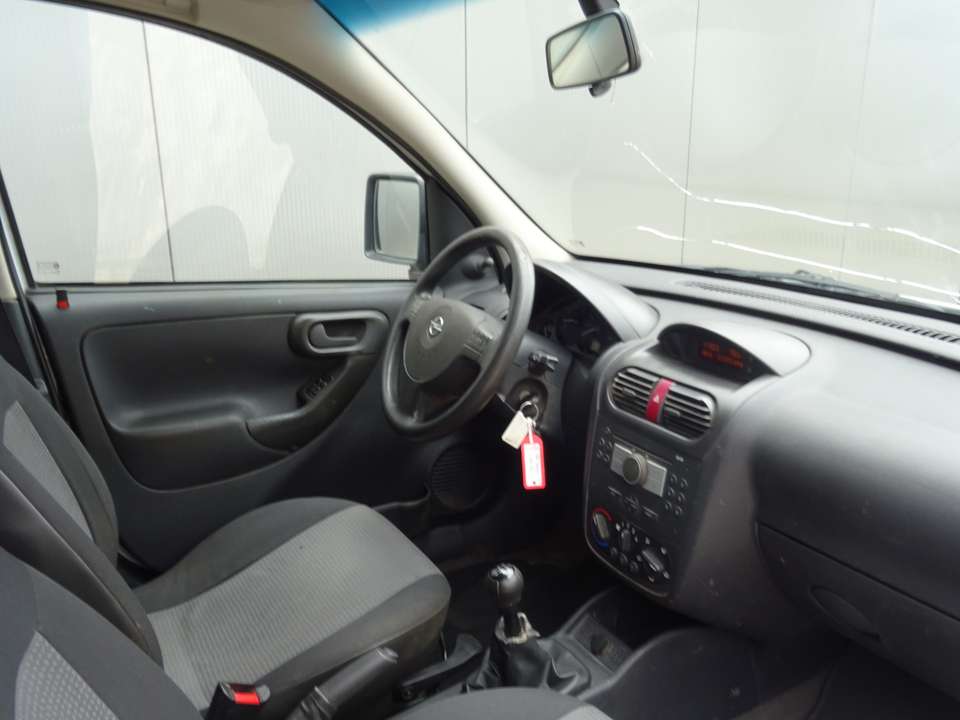 Opel Combo - Imagem 4