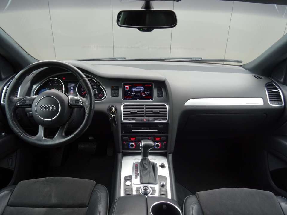 Audi Q7 - Imagem 9