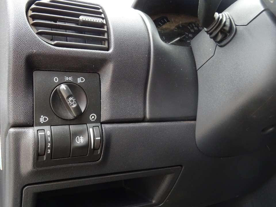 Opel Combo - Imagem 10