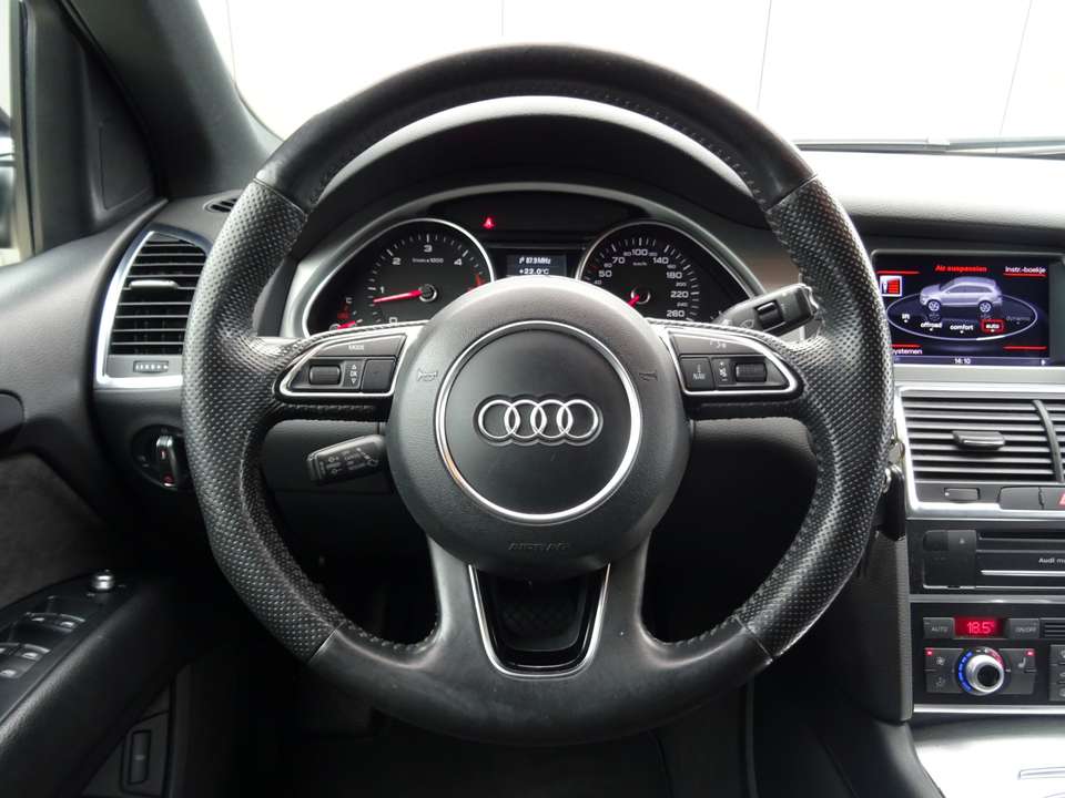 Audi Q7 - Imagem 15