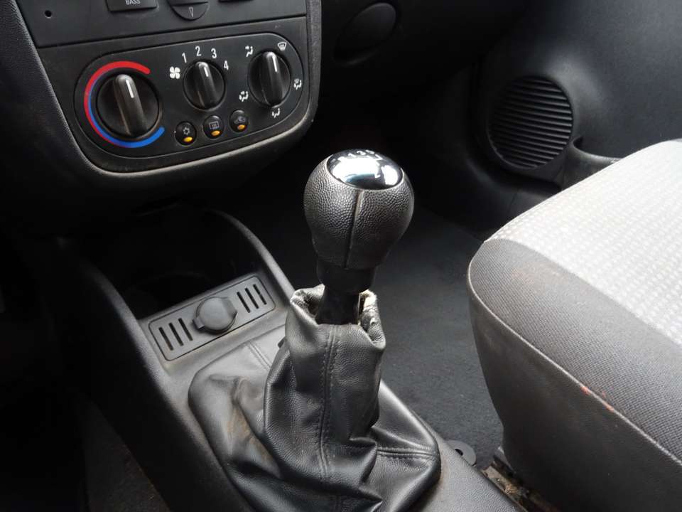 Opel Combo - Imagem 16