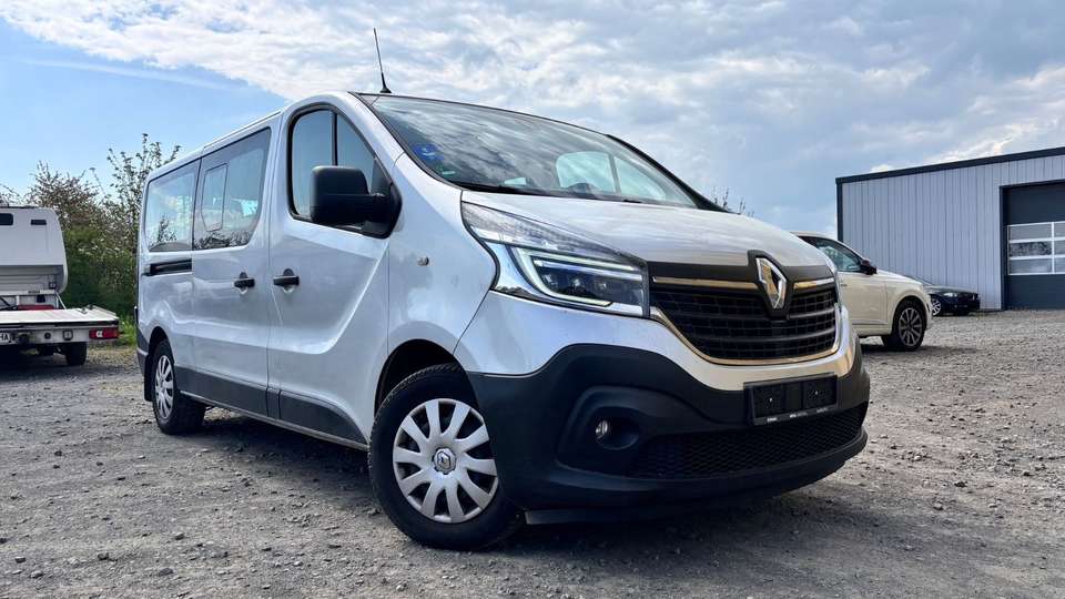Renault Trafic - Imagem 1