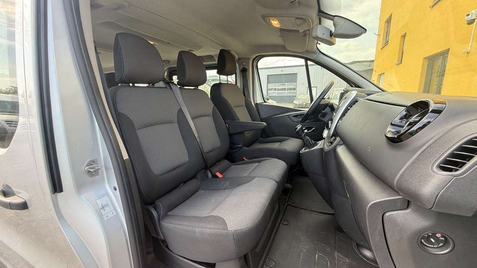 Renault Trafic - Imagem 10