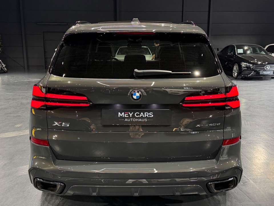 BMW X5 - Imagem 10