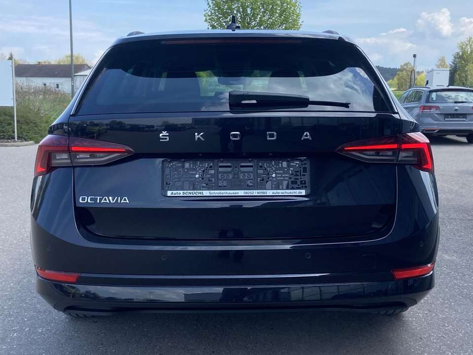 Skoda Octavia - Imagem 4