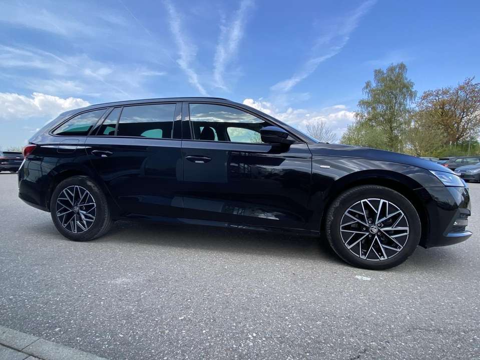 Skoda Octavia - Imagem 6