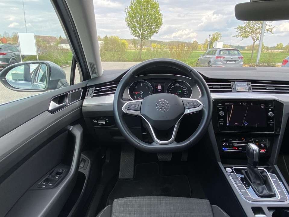 Volkswagen Passat Variant - Imagem 9