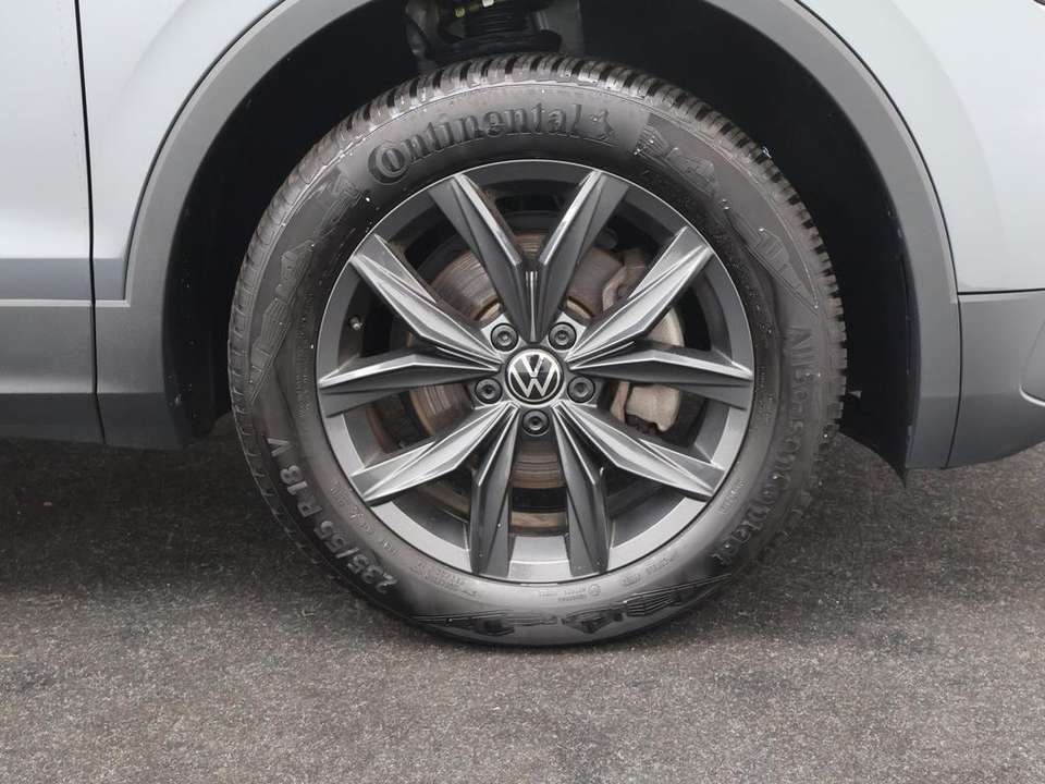 Volkswagen Tiguan Allspace - Imagem 10