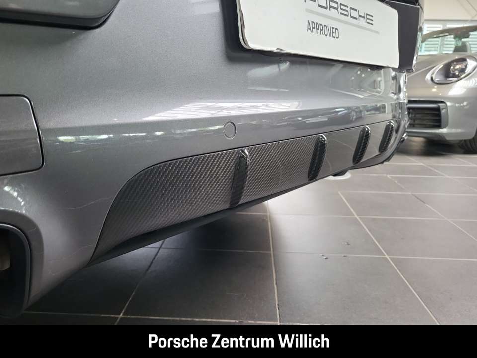 Porsche Cayenne - Imagem 11