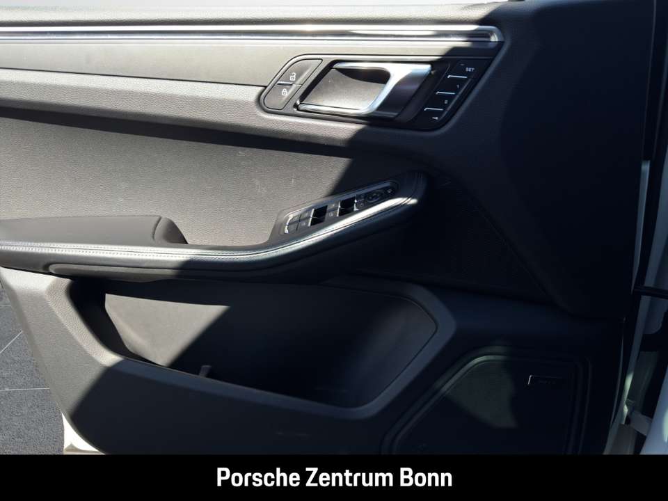 Porsche Macan - Imagem 12