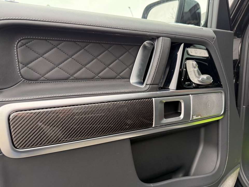 Mercedes-Benz G 63 AMG - Imagem 12