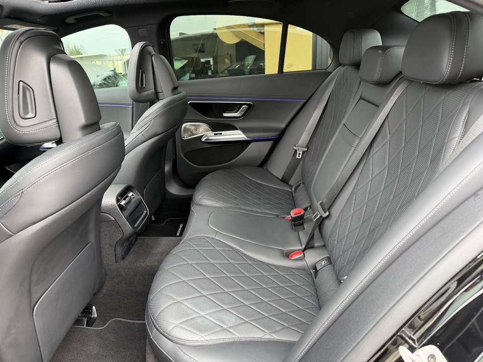 Mercedes-Benz E 220 - Imagem 13