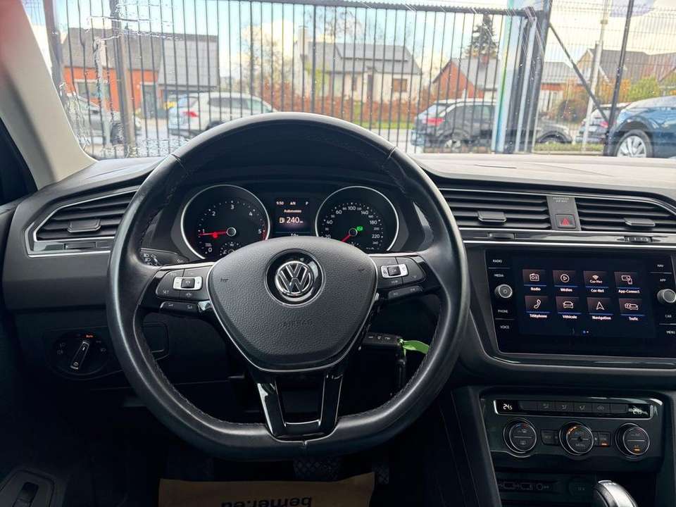 Volkswagen Tiguan - Imagem 9