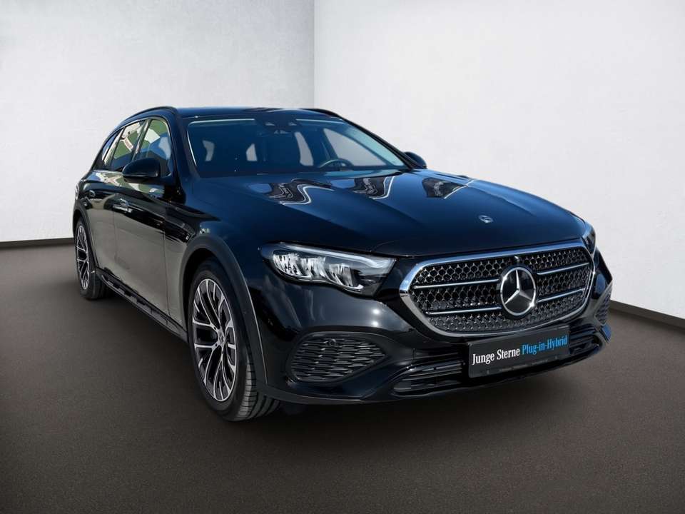 Mercedes-Benz E 300 - Imagem 8