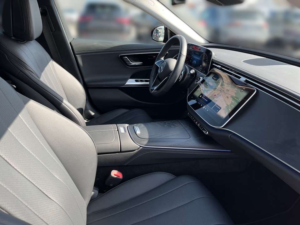 Mercedes-Benz E 300 - Imagem 10