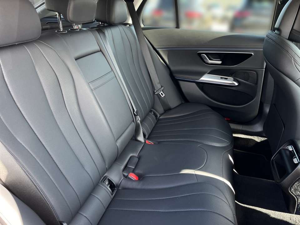 Mercedes-Benz E 300 - Imagem 14