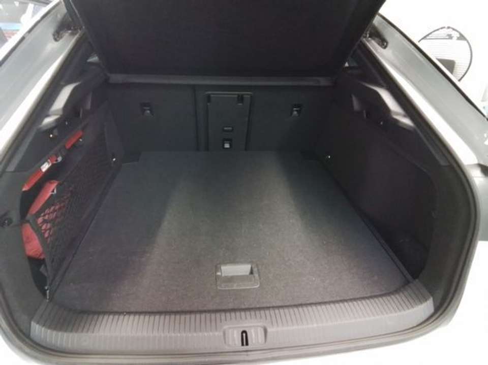 Volkswagen ID.7 - Imagem 9