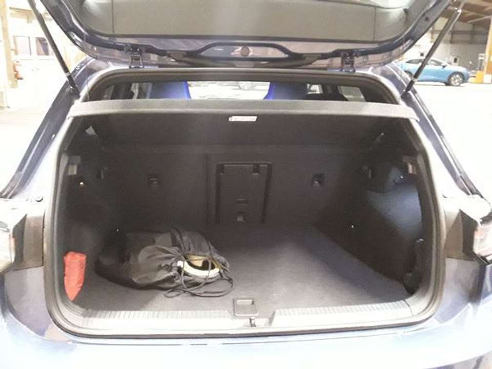 Volkswagen Golf - Imagem 9