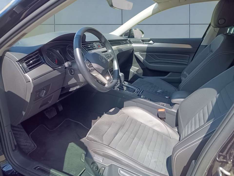 Volkswagen Passat Variant - Imagem 9