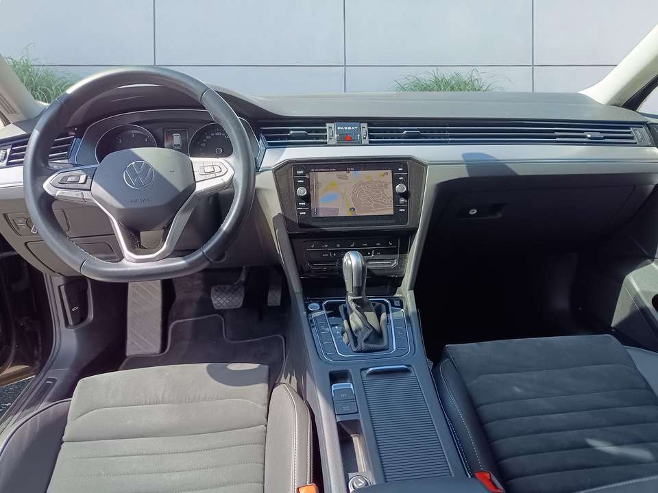 Volkswagen Passat Variant - Imagem 11