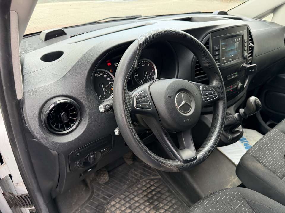 Mercedes-Benz Vito - Imagem 6
