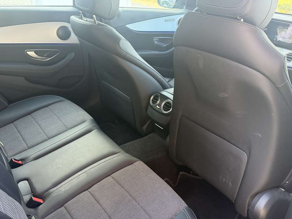 Mercedes-Benz E 200 - Imagem 8