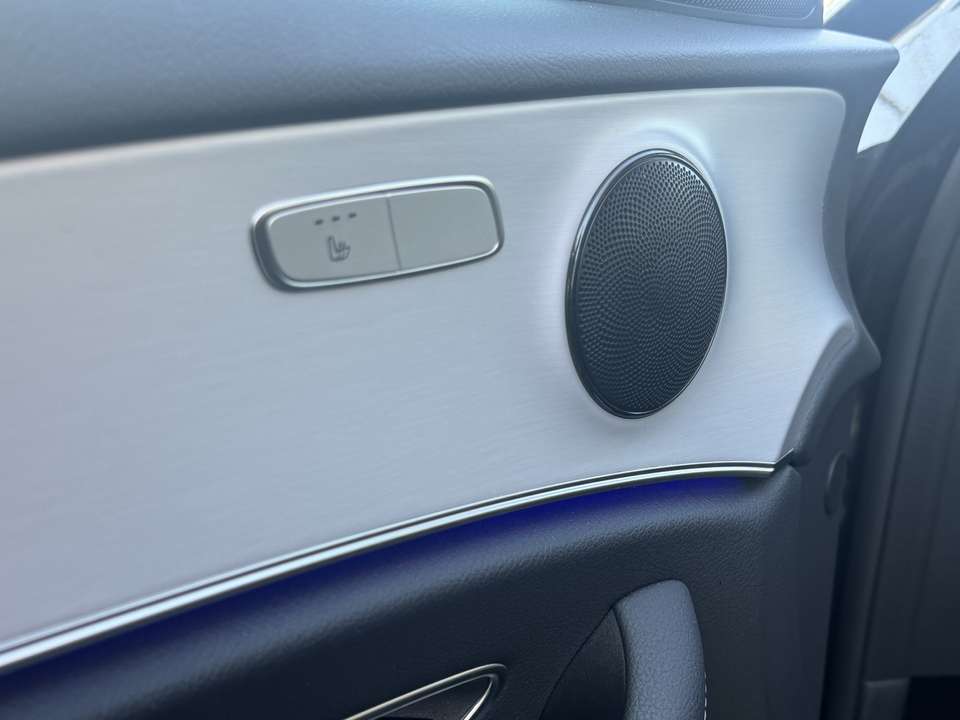 Mercedes-Benz E 200 - Imagem 13