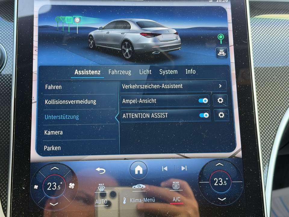 Mercedes-Benz C 300 - Imagem 13