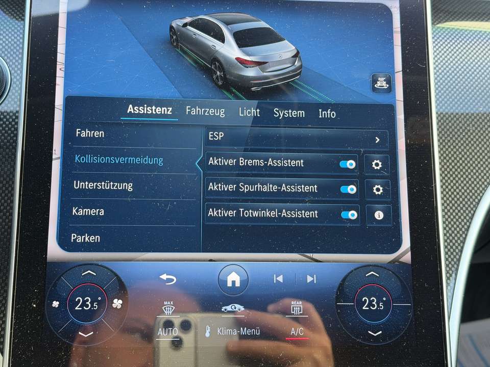 Mercedes-Benz C 300 - Imagem 14