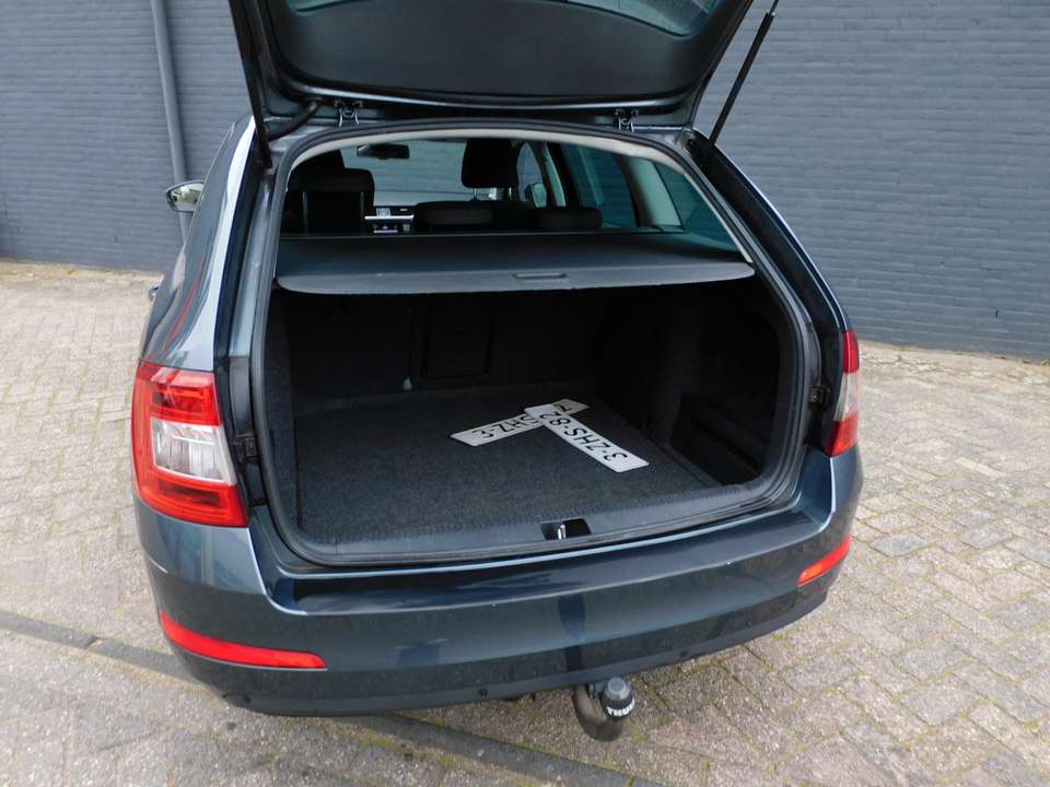 Skoda Octavia - Imagem 6