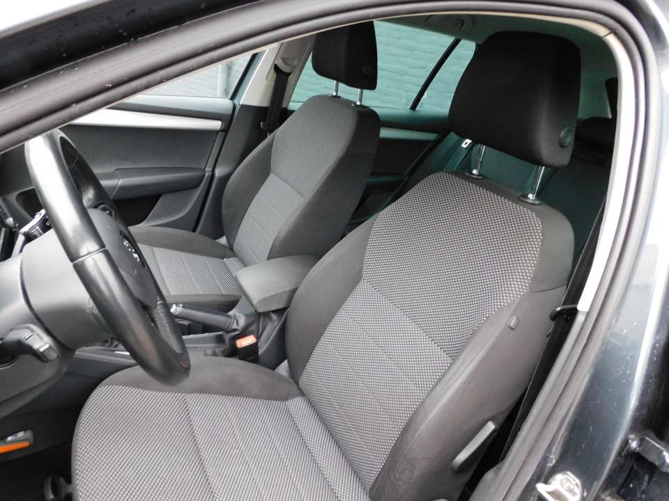 Skoda Octavia - Imagem 9