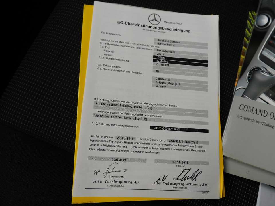 Mercedes-Benz C 180 - Imagem 20