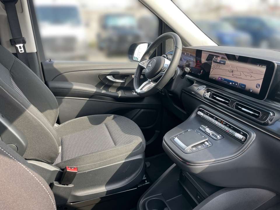 Mercedes-Benz V 250 - Imagem 9