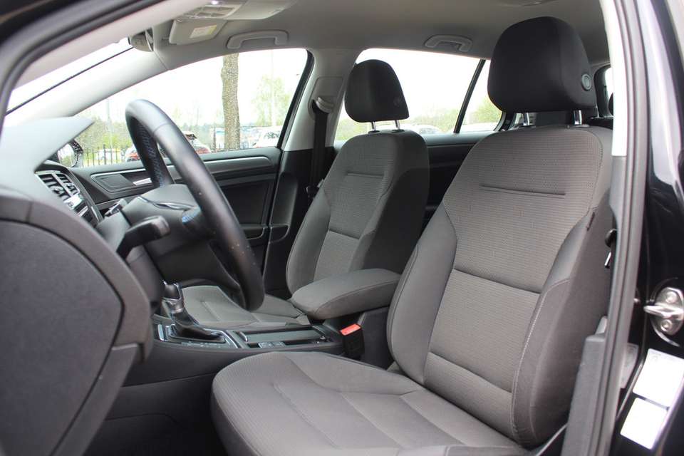 Volkswagen e-Golf - Imagem 4