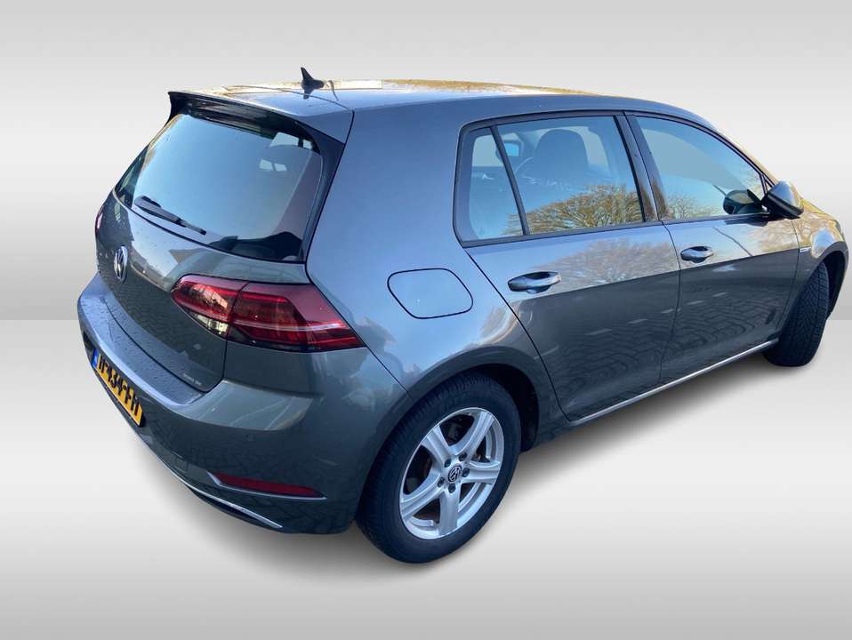 Volkswagen e-Golf - Imagem 6
