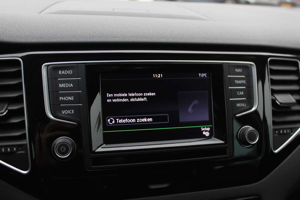 Volkswagen Golf Sportsvan - Imagem 14