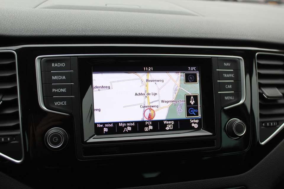 Volkswagen Golf Sportsvan - Imagem 15