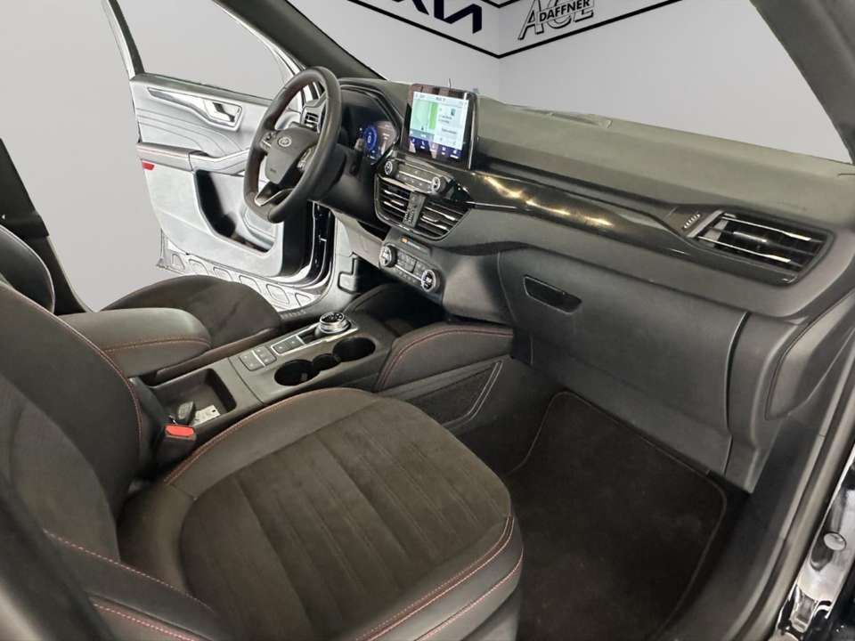 Ford Kuga - Imagem 15