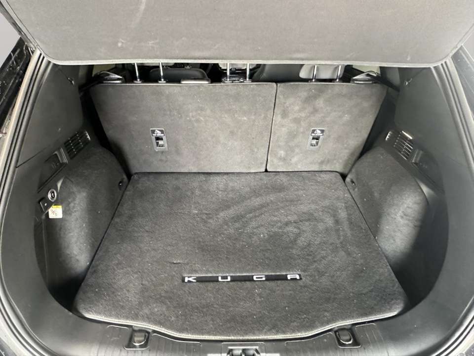 Ford Kuga - Imagem 17