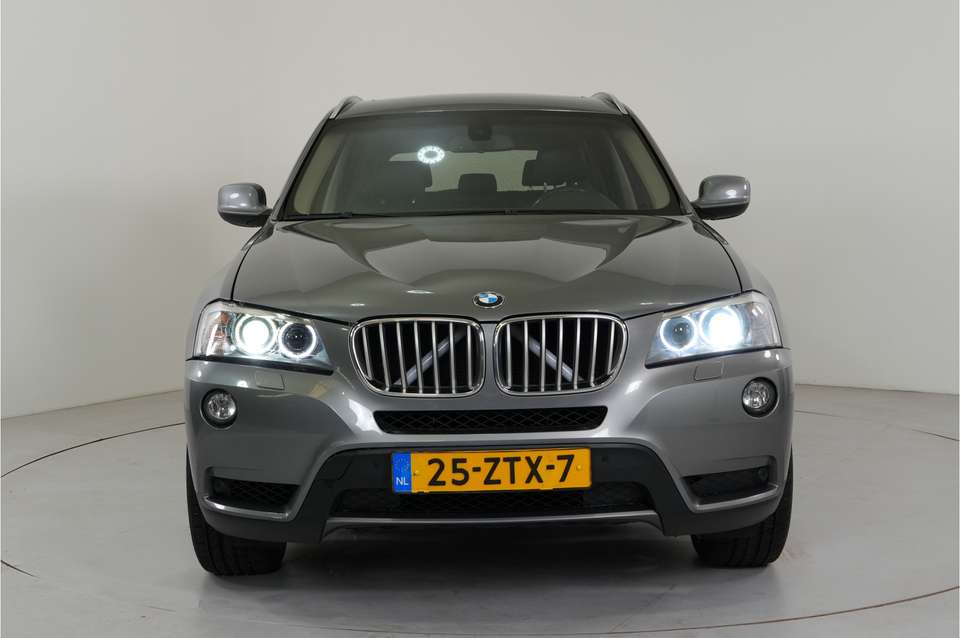 BMW X3 - Imagem 2